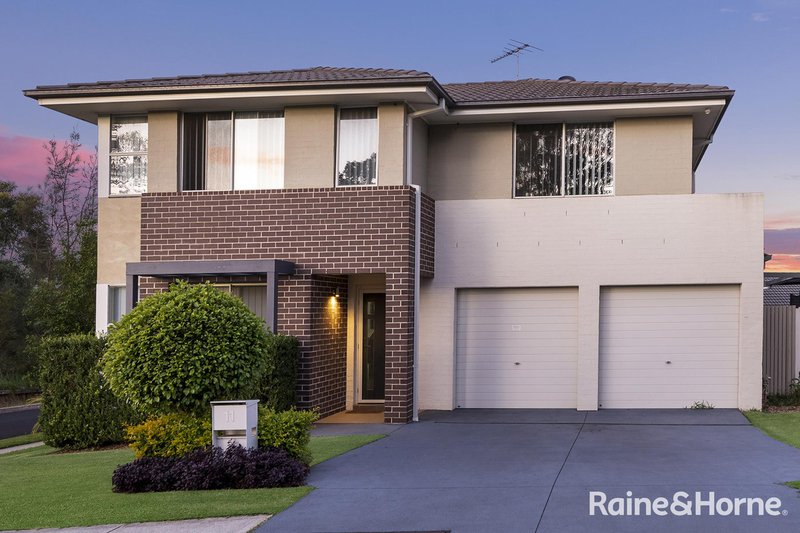 11 Britannia Drive, Glenfield NSW 2167