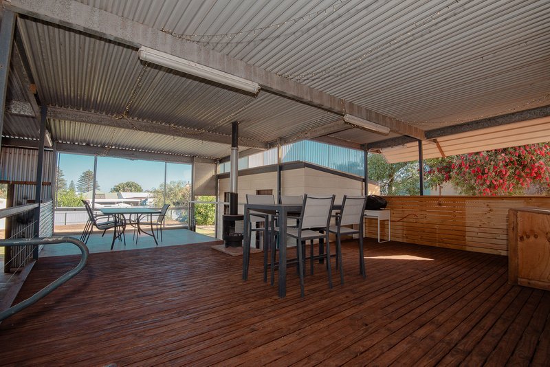 Photo - 11 Broadbent Terrace, Whyalla SA 5600 - Image 13