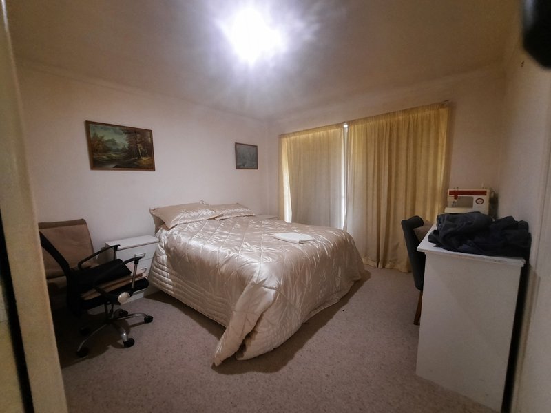 Photo - 11 Broadmeadows Rd , Gin Gin QLD 4671 - Image 9