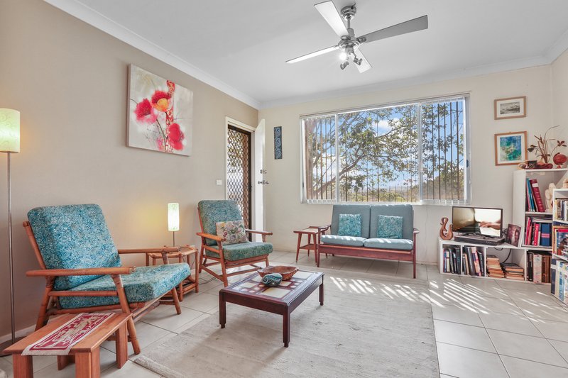 Photo - 1/1 Brolga Street, Kanahooka NSW 2530 - Image 3