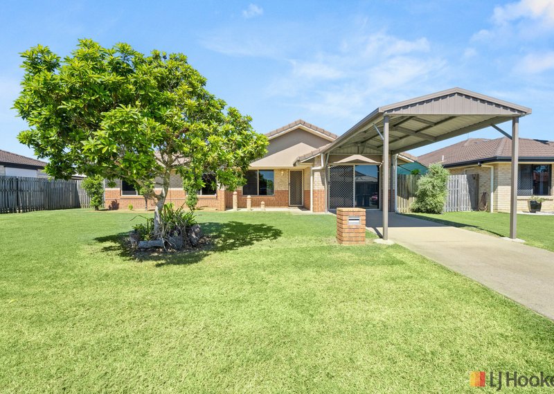 Photo - 11 Bronton Way, Point Vernon QLD 4655 - Image 1