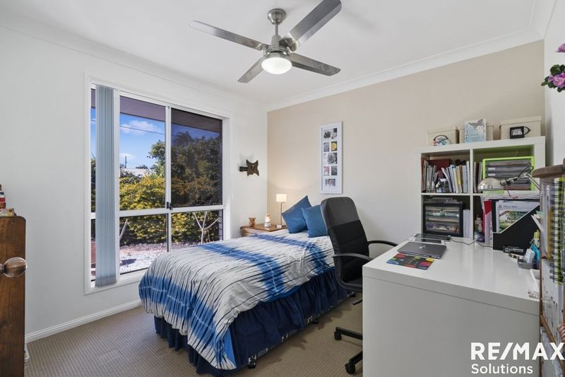 Photo - 11 Bronwyn Court, Deception Bay QLD 4508 - Image 8