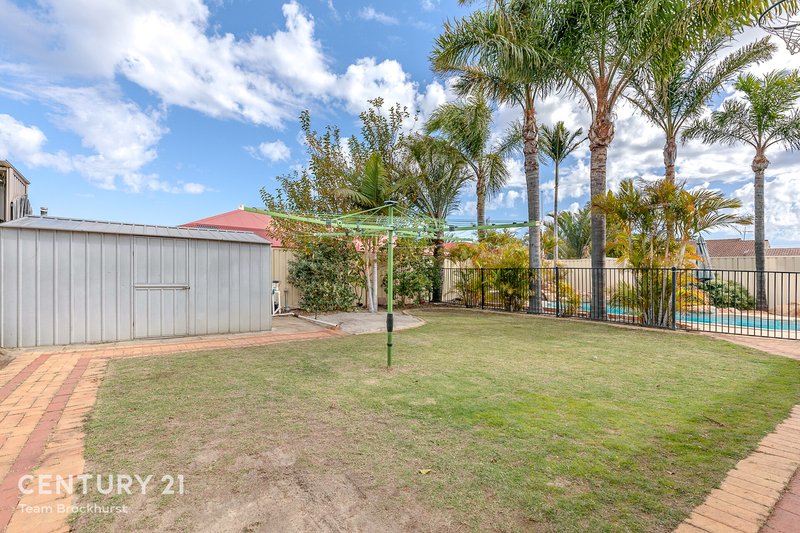 Photo - 11 Bronzewing Street, Huntingdale WA 6110 - Image 28