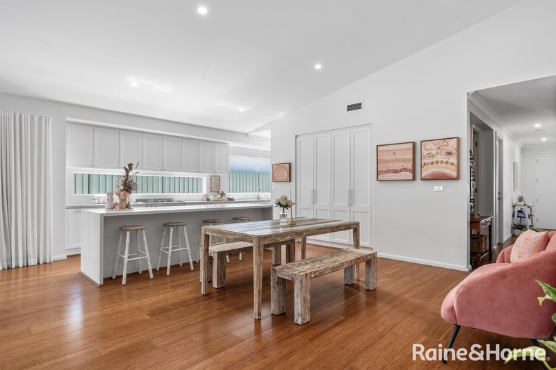 Photo - 11 Brookwater Crescent, Mollymook Beach NSW 2539 - Image 4