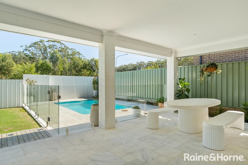 Photo - 11 Brookwater Crescent, Mollymook Beach NSW 2539 - Image 15