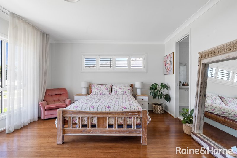Photo - 11 Brookwater Crescent, Mollymook Beach NSW 2539 - Image 16