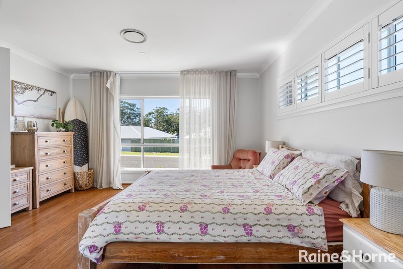 Photo - 11 Brookwater Crescent, Mollymook Beach NSW 2539 - Image 17