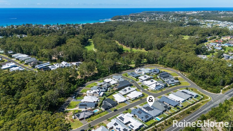 Photo - 11 Brookwater Crescent, Mollymook Beach NSW 2539 - Image 27