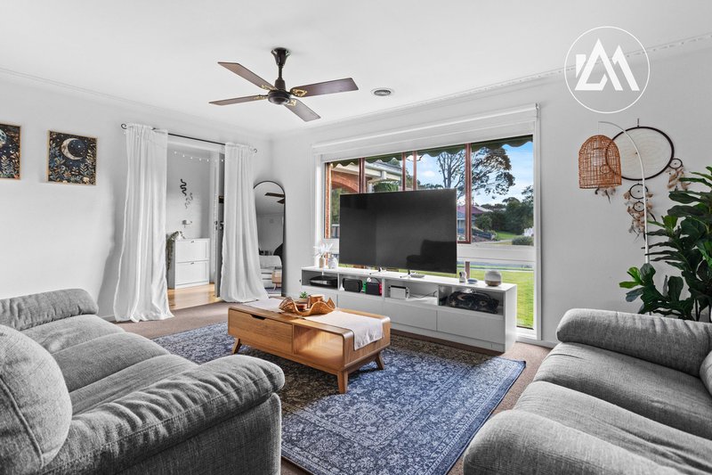 Photo - 11 Bruce Drive, Somerville VIC 3912 - Image 4