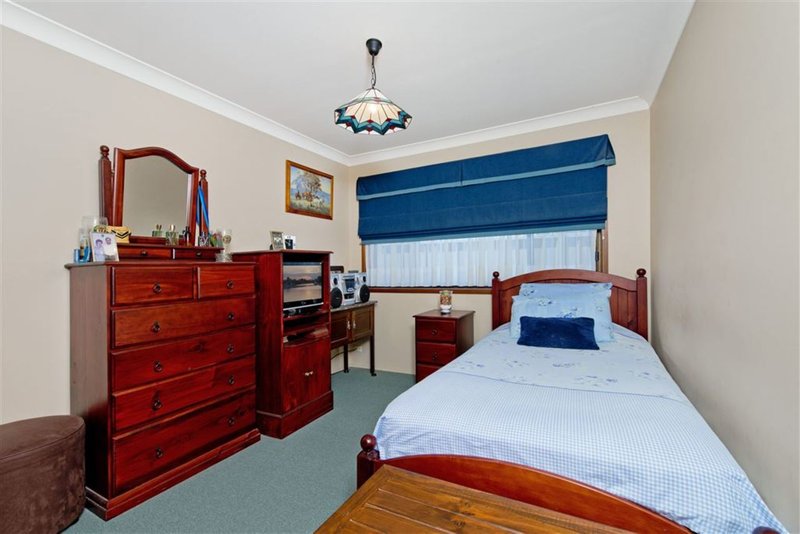 Photo - 11 Bruce Field Street, South West Rocks NSW 2431 - Image 10