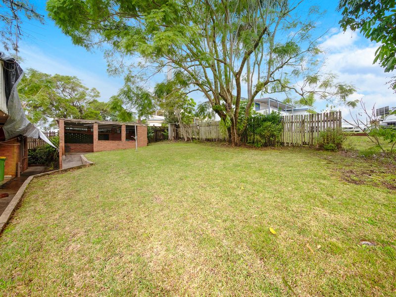 Photo - 11 Bruxner Crescent, Goonellabah NSW 2480 - Image 18