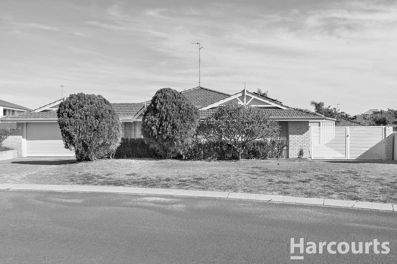 11 Bucentaur Place, Halls Head WA 6210