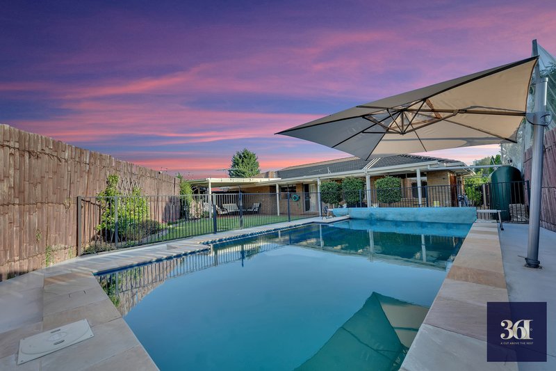 Photo - 11 Buckhurst Way, Hoppers Crossing VIC 3029 - Image 4