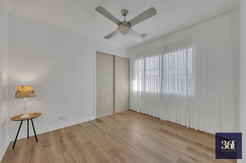 Photo - 11 Buckhurst Way, Hoppers Crossing VIC 3029 - Image 10