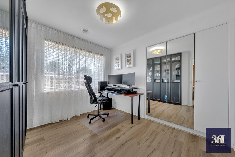 Photo - 11 Buckhurst Way, Hoppers Crossing VIC 3029 - Image 11