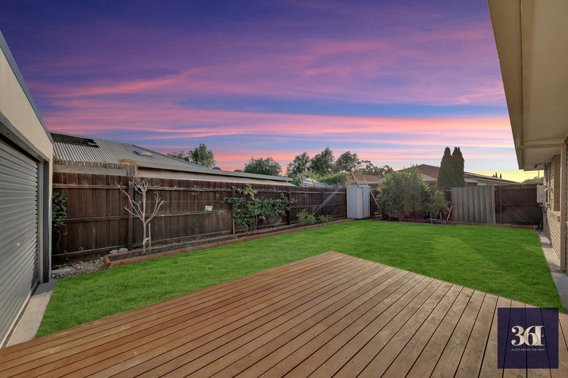 Photo - 11 Buckhurst Way, Hoppers Crossing VIC 3029 - Image 16