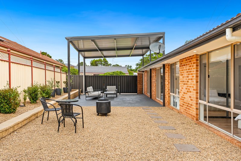 Photo - 11 Bulu Drive, Glenmore Park NSW 2745 - Image 14