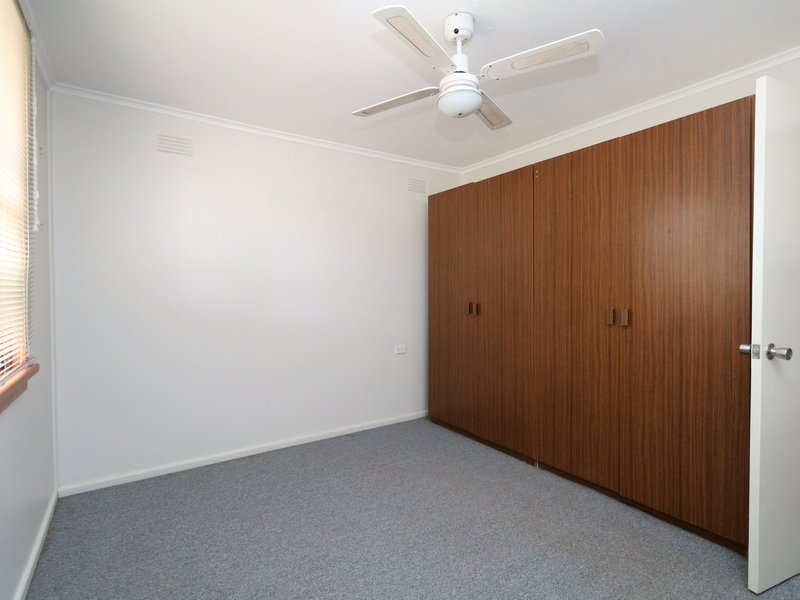 Photo - 11 Buna Street, Ashmont NSW 2650 - Image 7