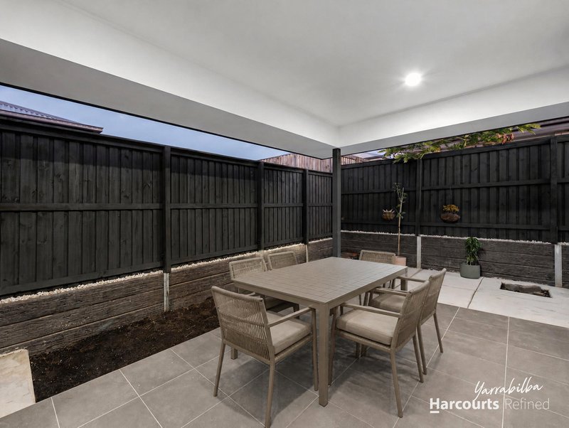 Photo - 11 Bunya Drive, Park Ridge QLD 4125 - Image 16