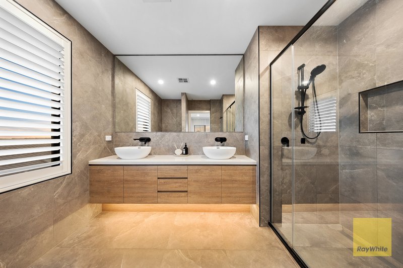 Photo - 11 Burbidge Street, Truganina VIC 3029 - Image 20