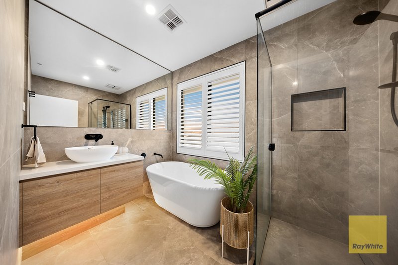Photo - 11 Burbidge Street, Truganina VIC 3029 - Image 24