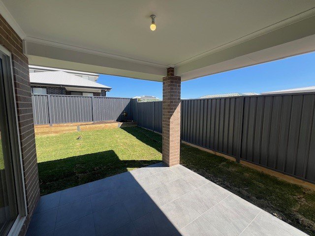 Photo - 11 Burgmann Street, Oran Park NSW 2570 - Image 17