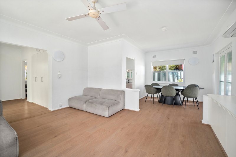 Photo - 11 Burke Street, Oatley NSW 2223 - Image 5