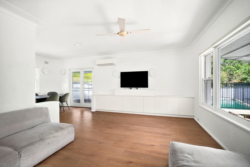 Photo - 11 Burke Street, Oatley NSW 2223 - Image 6