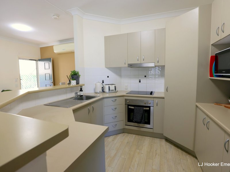 Photo - 11 Burn Street, Capella QLD 4723 - Image 4