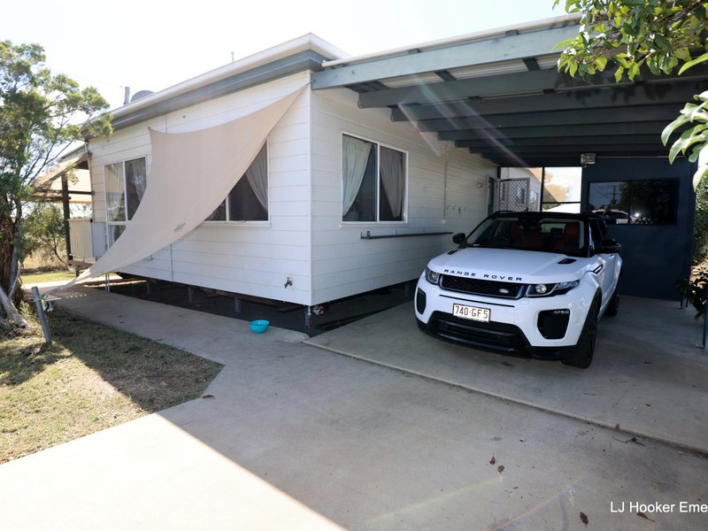 Photo - 11 Burn Street, Capella QLD 4723 - Image 13