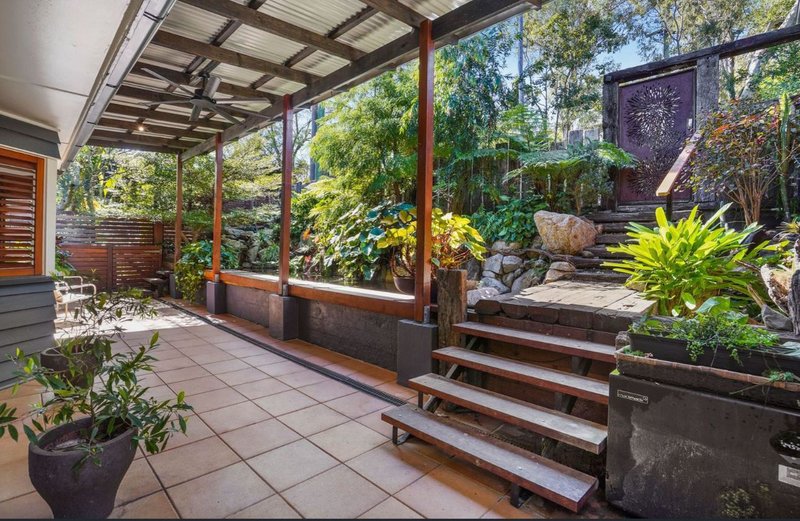 Photo - 11 Burnham Road, Bardon QLD 4065 - Image 6