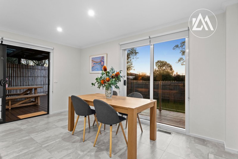 Photo - 11 Bush Court, Langwarrin VIC 3910 - Image 14