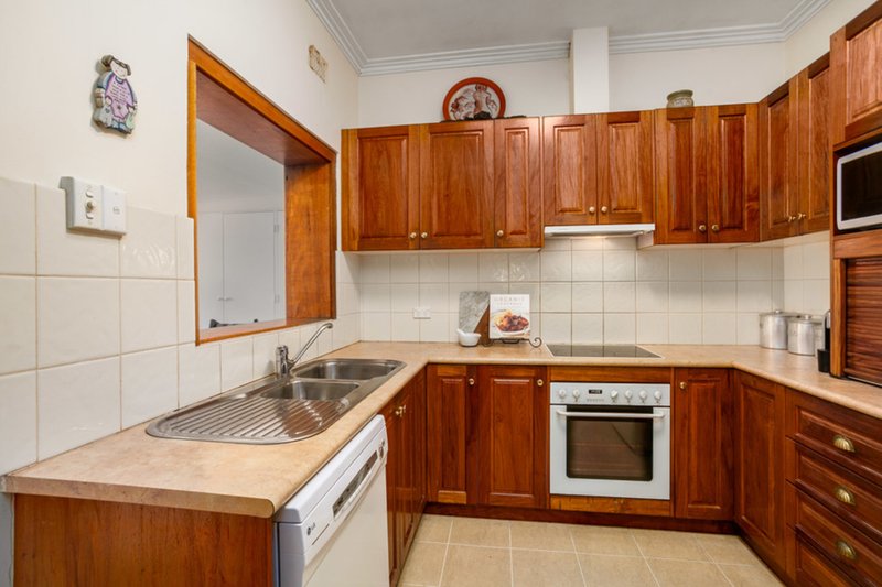 Photo - 11 Byrarong Avenue, Mangerton NSW 2500 - Image 3