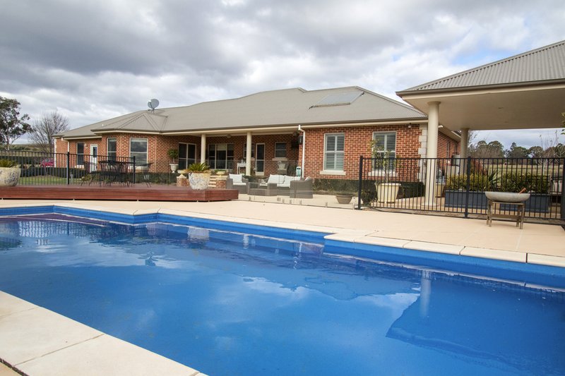 Photo - 11 Byrnes Lane, Burrundulla NSW 2850 - Image 2