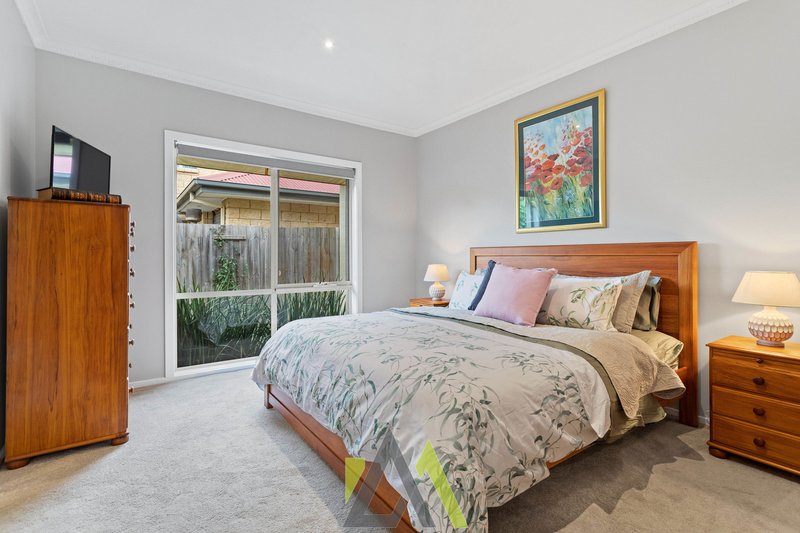 Photo - 11 Cabernet Court, Frankston South VIC 3199 - Image 10