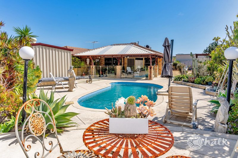 Photo - 11 Cadiz Place, Warnbro WA 6169 - Image 18