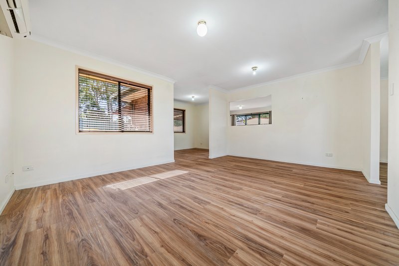 Photo - 11 Calder Court, Crestmead QLD 4132 - Image 2