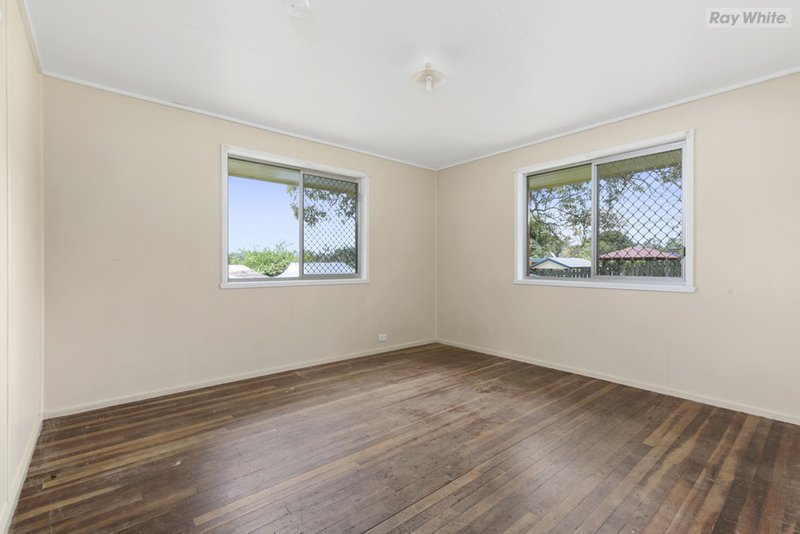 Photo - 11 Caldwell Street, Goodna QLD 4300 - Image 8