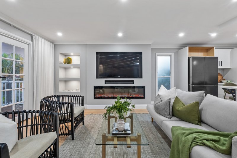 Photo - 11 Camelia Avenue, Everton Hills QLD 4053 - Image 13