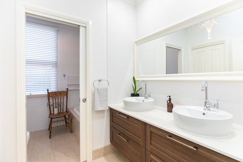 Photo - 11 Cameron Road, Mount Barker SA 5251 - Image 13