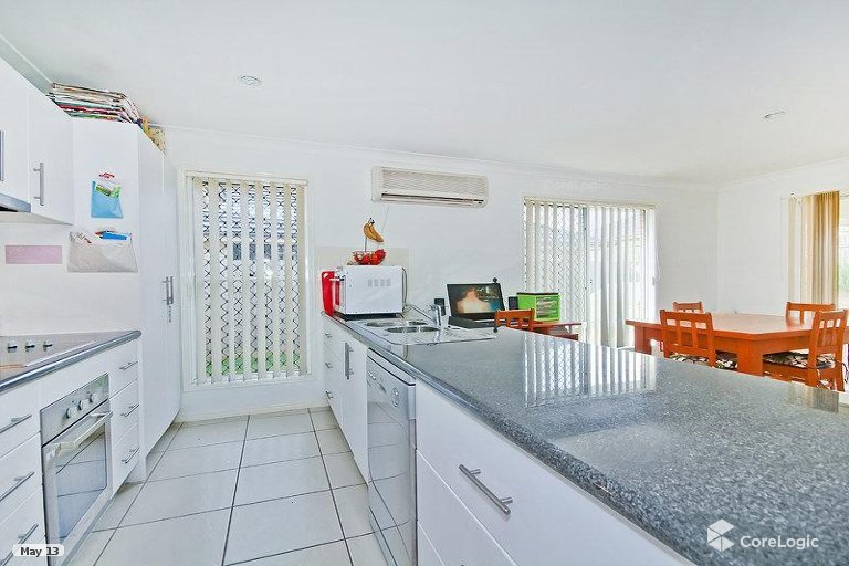 Photo - 11 Campbell Court, Redbank Plains QLD 4301 - Image 2