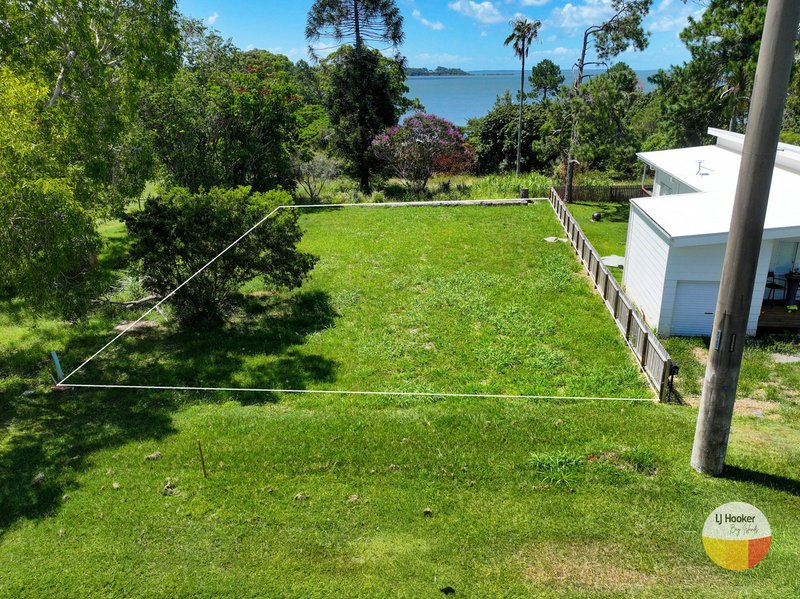 Photo - 11 Canaipa Point Dve , Russell Island QLD 4184 - Image 1