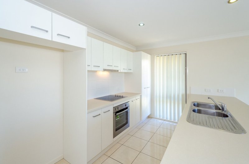 Photo - 11 Canal Street, Calliope QLD 4680 - Image 3