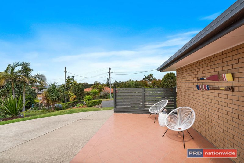 Photo - 11 Canomie Street, Sapphire Beach NSW 2450 - Image 3