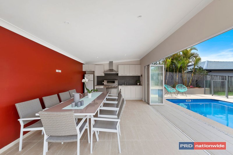 Photo - 11 Canomie Street, Sapphire Beach NSW 2450 - Image 20