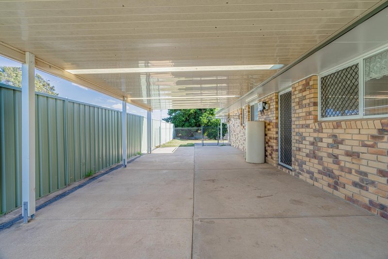 Photo - 11 Cardinal Street, Emerald QLD 4720 - Image 15