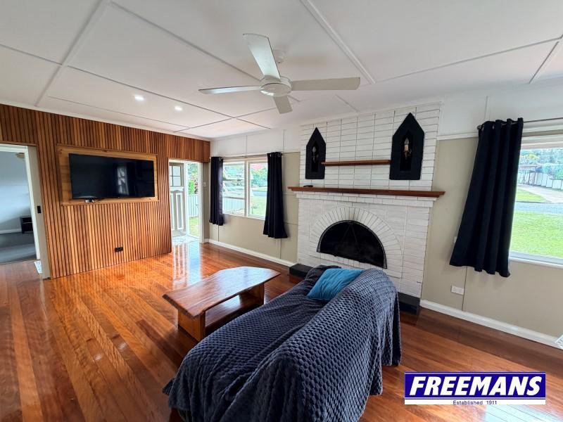 Photo - 11 Carinya Street, Kingaroy QLD 4610 - Image 4