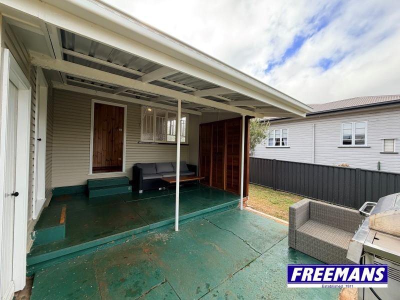 Photo - 11 Carinya Street, Kingaroy QLD 4610 - Image 28