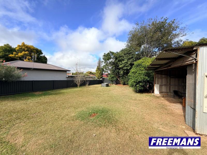Photo - 11 Carinya Street, Kingaroy QLD 4610 - Image 30