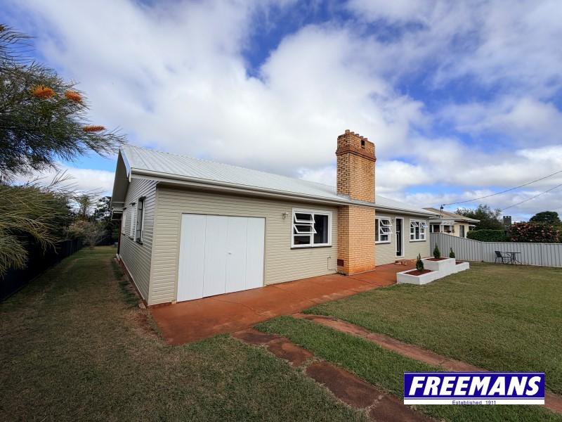 Photo - 11 Carinya Street, Kingaroy QLD 4610 - Image 35